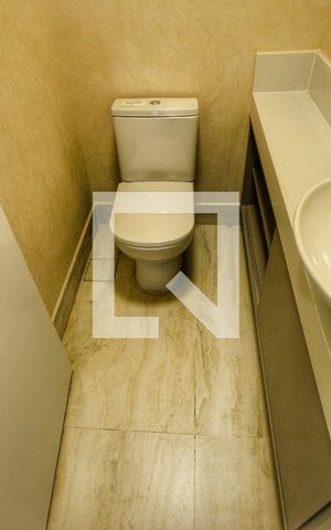 Apartamento à venda com 147m², 3 quartos e 2 vagas Apartamento à venda com 147m², 3 quartos e 2 vagasLavabo