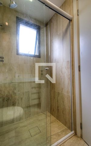Apartamento à venda com 147m², 3 quartos e 2 vagas Apartamento à venda com 147m², 3 quartos e 2 vagasQuarto 1 - Suíte