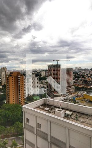 Apartamento à venda com 147m², 3 quartos e 2 vagas Apartamento à venda com 147m², 3 quartos e 2 vagasQuarto 3 - Varanda