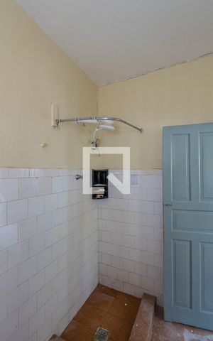Casa para alugar com 58m², 1 quarto e sem vaga Casa para alugar com 58m², 1 quarto e sem vagaBanheiro