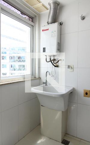 Apartamento à venda com 140m², 3 quartos e 2 vagasÁrea de Serviço