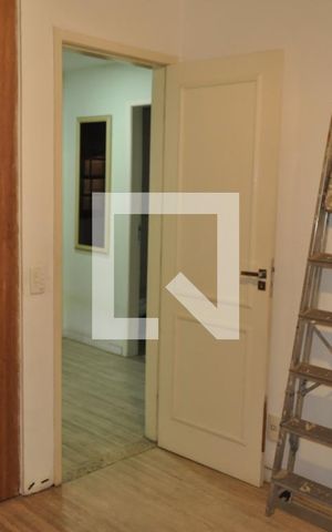 Casa de condomínio à venda com 100m², 5 quartos e 1 vagaQuarto 1