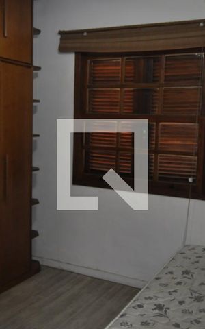 Casa de condomínio à venda com 100m², 5 quartos e 1 vagaQuarto 2