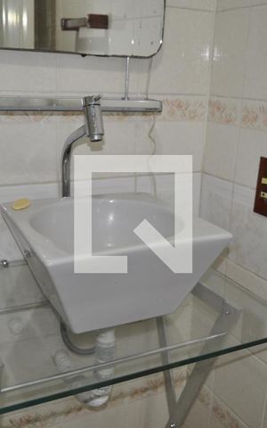 Casa de condomínio à venda com 100m², 5 quartos e 1 vagaBanheiro
