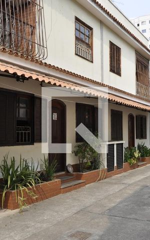 Casa de condomínio à venda com 100m², 5 quartos e 1 vagaÁrea comum