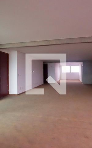 Apartamento à venda com 275m², 4 quartos e 4 vagasSala
