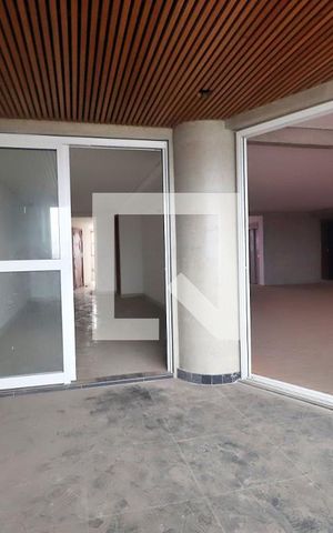 Apartamento à venda com 275m², 4 quartos e 4 vagasVaranda