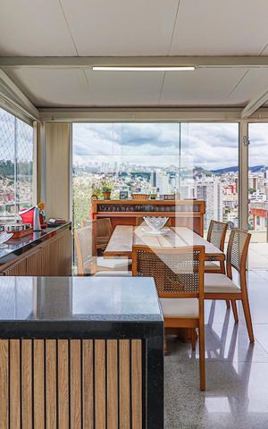 Apartamento à venda com 380m², 4 quartos e 3 vagasCobertura - Espaço Gourmet