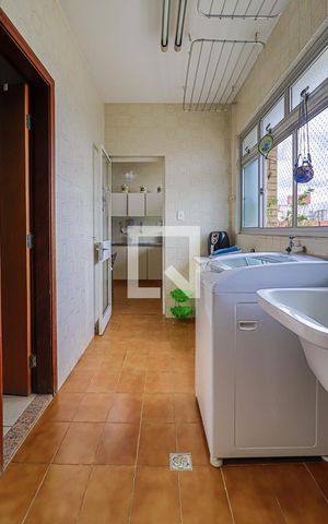 Apartamento à venda com 380m², 4 quartos e 3 vagasÁrea de Serviço
