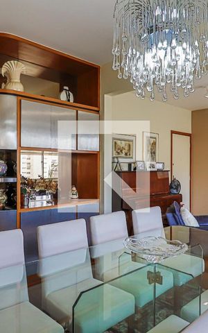 Apartamento à venda com 380m², 4 quartos e 3 vagasSala