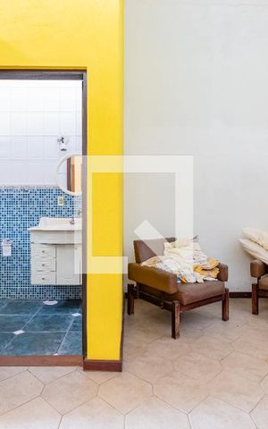 Casa para alugar com 200m², 2 quartos e 20 vagasSuíte 2