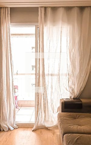 Apartamento à venda com 51m², 2 quartos e 1 vaga Apartamento à venda com 51m², 2 quartos e 1 vagaSala