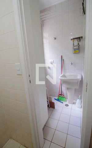 Apartamento à venda com 50m², 1 quarto e 1 vaga Apartamento à venda com 50m², 1 quarto e 1 vagaÁrea de Serviço