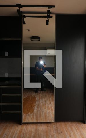 Apartamento à venda com 28m², 1 quarto e sem vagaSala 