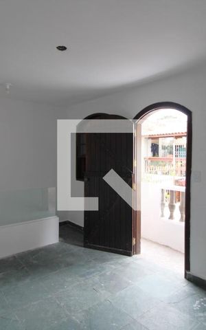 Casa para alugar com 60m², 1 quarto e sem vagaQuarto