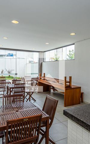Apartamento à venda com 65m², 2 quartos e 1 vaga Apartamento à venda com 65m², 2 quartos e 1 vagaÁrea comum - Churrasqueira