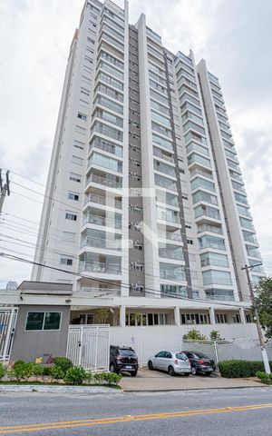 Apartamento à venda com 65m², 2 quartos e 1 vaga Apartamento à venda com 65m², 2 quartos e 1 vagaFachada