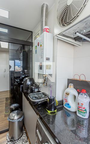 Apartamento à venda com 65m², 2 quartos e 1 vaga Apartamento à venda com 65m², 2 quartos e 1 vagaÁrea de Serviço