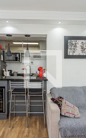 Apartamento à venda com 65m², 2 quartos e 1 vaga Apartamento à venda com 65m², 2 quartos e 1 vagaSala