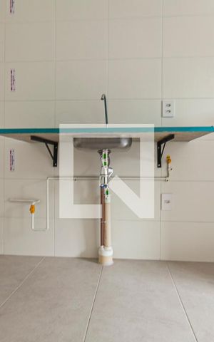 Apartamento à venda com 32m², 1 quarto e sem vaga Apartamento à venda com 32m², 1 quarto e sem vagaSala / Cozinha