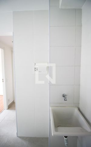 Apartamento à venda com 32m², 2 quartos e sem vaga Apartamento à venda com 32m², 2 quartos e sem vagaLavanderia