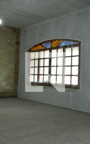 Casa à venda com 454m², 5 quartos e 2 vagasSala - Casa 2