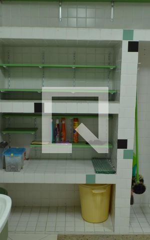 Casa à venda com 454m², 5 quartos e 2 vagasÁrea de Serviço