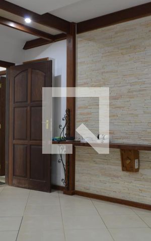 Casa à venda com 454m², 5 quartos e 2 vagasSala