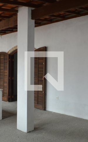 Casa à venda com 454m², 5 quartos e 2 vagasÁrea de Serviço -  Casa 2