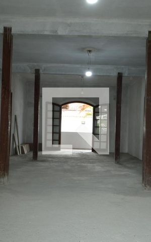 Casa à venda com 454m², 5 quartos e 2 vagasSala - Casa 2