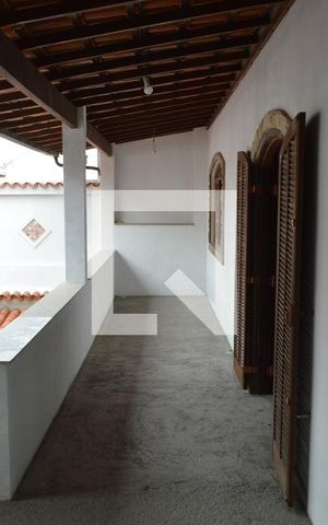 Casa à venda com 454m², 5 quartos e 2 vagasVaranda - Casa 2