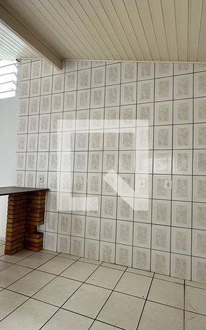 Casa para alugar com 105m², 2 quartos e sem vagaCozinha 