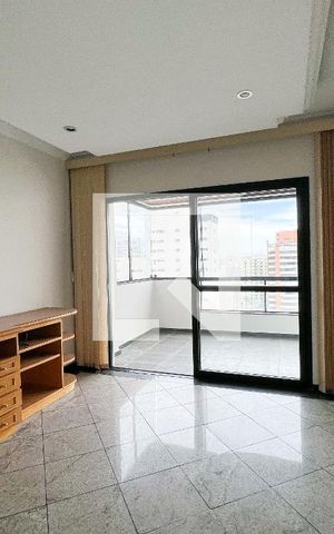 Apartamento para alugar com 260m², 3 quartos e 4 vagasEscritório