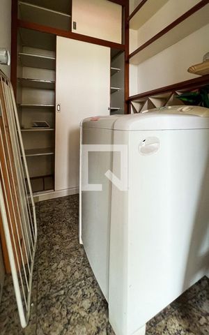 Apartamento para alugar com 260m², 3 quartos e 4 vagasQuarto de Serviço 2
