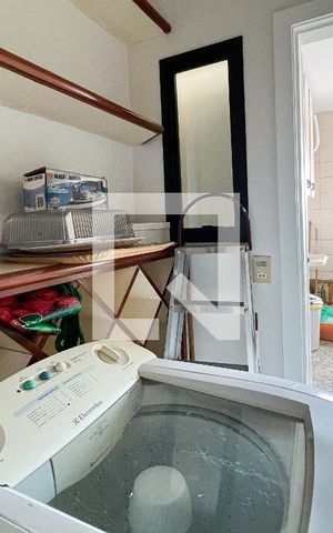Apartamento para alugar com 260m², 3 quartos e 4 vagasQuarto de Serviço 2
