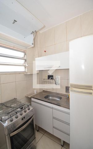 Apartamento à venda com 30m², 1 quarto e sem vagaCozinha e Área de Serviço