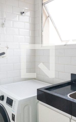 Apartamento à venda com 69m², 2 quartos e 1 vaga Apartamento à venda com 69m², 2 quartos e 1 vagaÁrea de Serviço