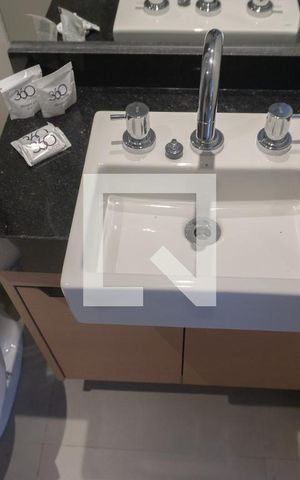 Apartamento à venda com 25m², 1 quarto e sem vagaBanheiro
