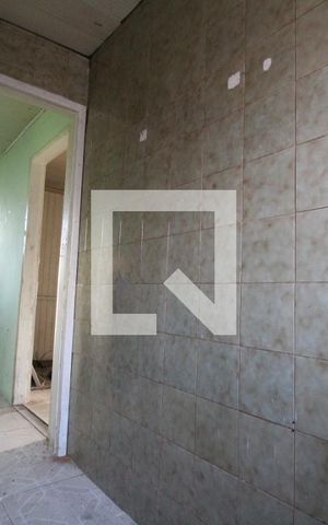 Casa à venda com 310m², 3 quartos e 2 vagasBanheiro