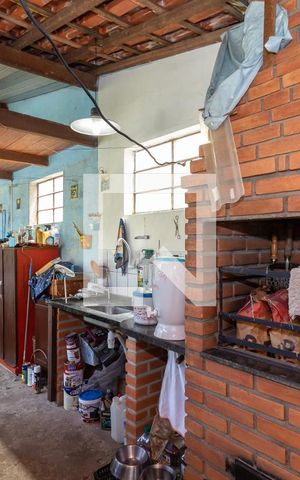 Casa à venda com 87m², 2 quartos e 3 vagas Casa à venda com 87m², 2 quartos e 3 vagasChurrasqueira