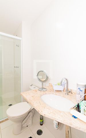 Apartamento à venda com 63m², 2 quartos e 1 vaga Apartamento à venda com 63m², 2 quartos e 1 vagaBanheiro