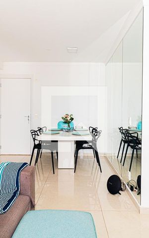 Apartamento à venda com 63m², 2 quartos e 1 vaga Apartamento à venda com 63m², 2 quartos e 1 vagaSala