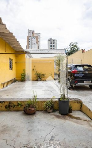 Casa para alugar com 330m², 4 quartos e 15 vagasQuintal