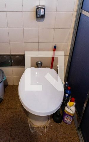 Casa para alugar com 330m², 4 quartos e 15 vagasBanheiro