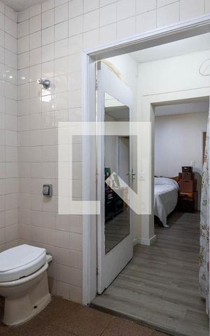 Casa para alugar com 330m², 4 quartos e 15 vagasBanheiro da Suíte