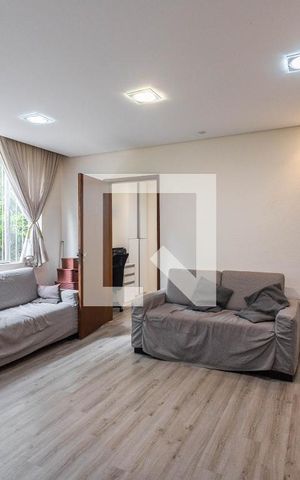 Casa para alugar com 330m², 4 quartos e 15 vagasSala