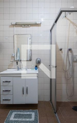 Casa para alugar com 330m², 4 quartos e 15 vagasBanheiro da Suíte