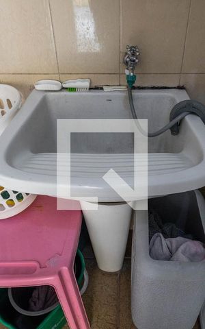 Casa para alugar com 330m², 4 quartos e 15 vagasÁrea de Serviço