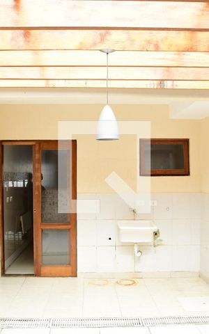 Casa para alugar com 155m², 2 quartos e 2 vagasÁrea de Serviço