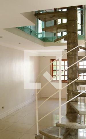 Casa para alugar com 155m², 2 quartos e 2 vagasSala